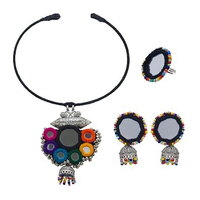 black mirror hasli necklace set 01